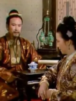 小说红楼梦中贾迎春与宝玉为何是贾母抚养长大的？