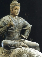 帝释天：印度教中司职雷电与战斗，后为佛教护法神